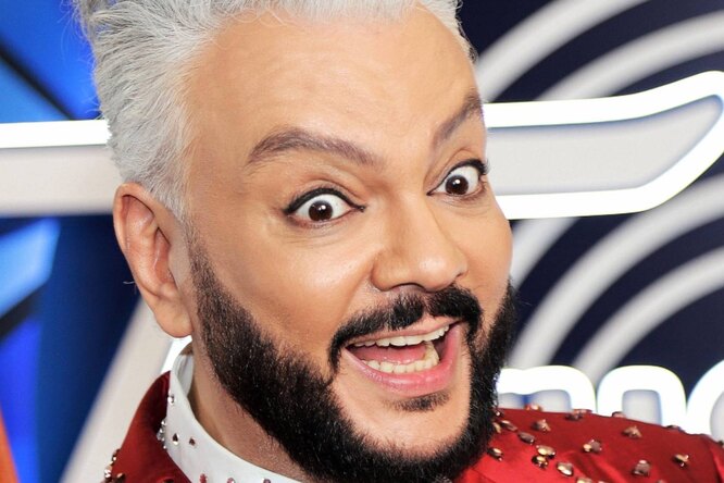 Adio America Filip Kirkorov Ar Putea R M Ne F R Conacul De