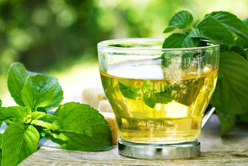 Ceai de slabit – cele mai bune ceaiuri de slabire si detoxifiere