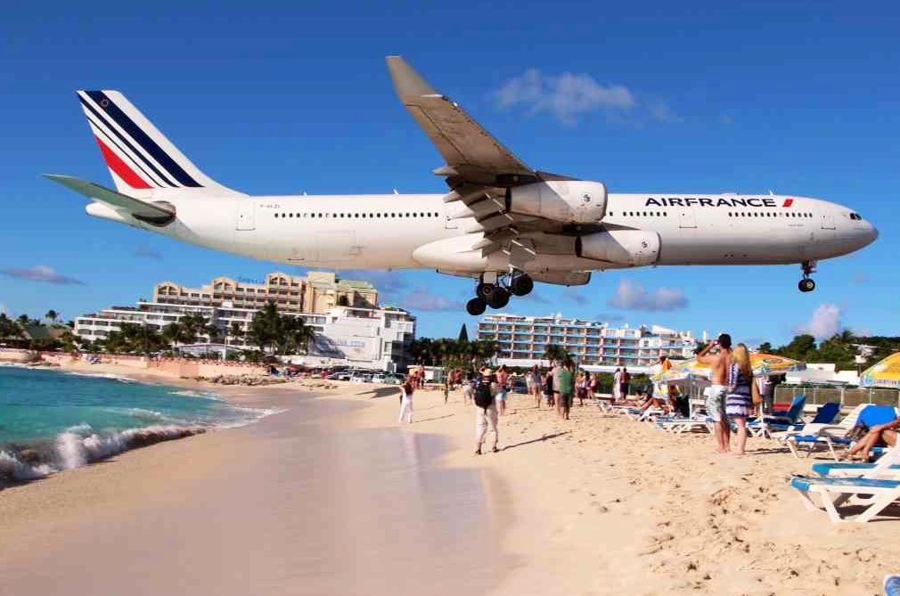 Пляж Maho Beach